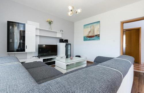 Kastel Stafilic Apartment | Apartmants Vlade