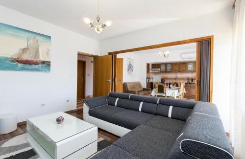 Kastel Stafilic Apartment | Apartmants Vlade