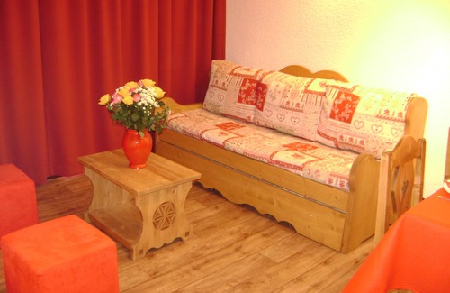 Villarembert Apartment | Apartment 44 M2 resort center, at the foot of the slopes, sleeps 5