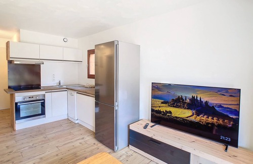Saint-Gervais-les-Bains Apartment | APARTMENT CLOSE TO THE ST GERVAIS SKI SLOPES AND 5 MINUTES FROM THE VILLAGE