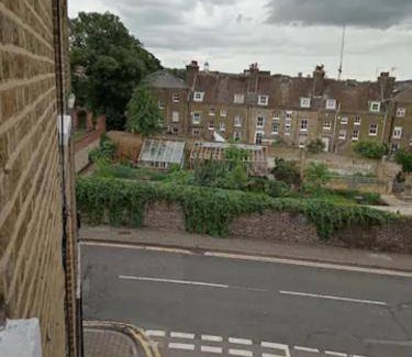 Rochester East Ward Apartment | Apartment ∙ 1 bedroom ∙ 2 guests