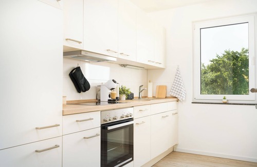 Zarrentin am Schaalsee Apartment | Apartment on the Schaalsee - New build - Sunny balcony - Stylish - SmartTV - UNESCO