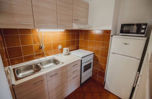Ivan Dolac Apartment | Apartments Antun (33181-A1) - Ivan Dolac - island Hvar