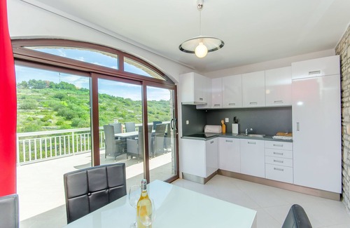 Stomorska Apartment | Apartments Drazen (59221-A5) - Stomorska - island Solta