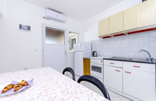 Stomorska Apartment | Apartments Laguna (72461-A4) - Stomorska - island Solta