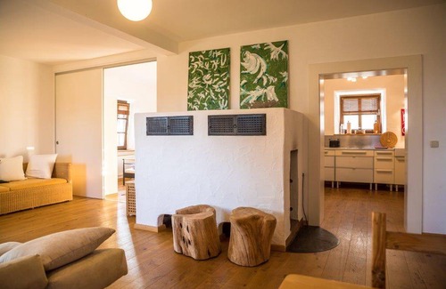 Deggendorf Apartment | Apartment ∙ 1 bedroom ∙ 4 guests