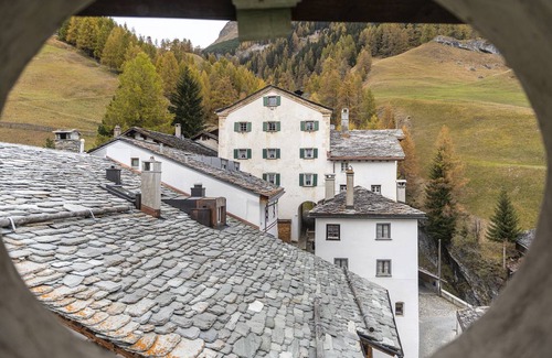 Spluegen Apartment | Apartment ∙ 1 bedroom ∙ 4 guests