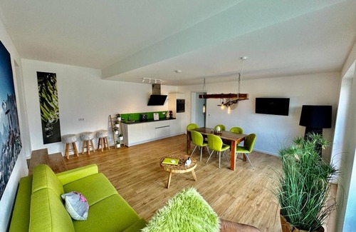 Gmain Apartment | Apartment 1 Garden Suite 108 sqm, 1-6 persons, 2 bedrooms, 2 bathrooms and terrace