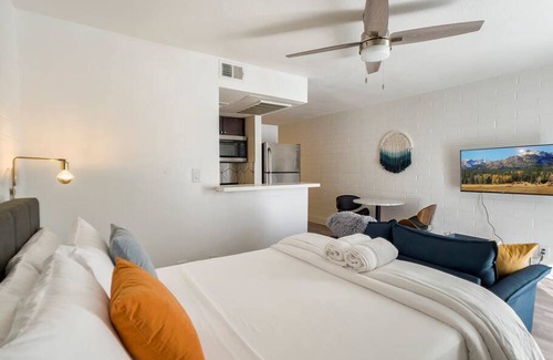 Evans Churchill Apartment | Apartment ∙ 1 bedroom ∙ 2 guests