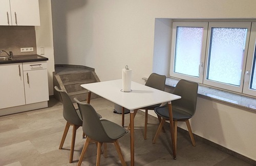 Obersackingen Apartment | Apartment '1' with Private Terrace and Wi-Fi