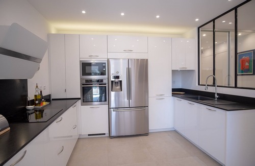 La Plage Apartment | Apartment 104 m2 standing 500m from beaches, 1Km from Ballet Nat de Marseille