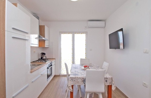 Vintijan Apartment | Apartment 1366