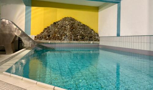 Todtnauberg Apartment | Apartment 15 - Ferienresidenz Roseneck, Galeriewohnung, mit Schwimmbad in Todtnauberg bei Feldberg