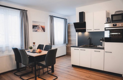 Lackenhof Apartment | Apartment ∙ 2 bedrooms ∙ 5 guests