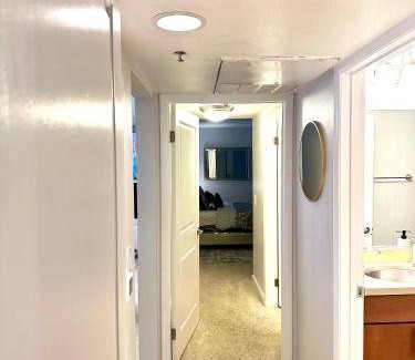 Glendale Apartment | Apartment ∙ 2 bedrooms ∙ 6 guests