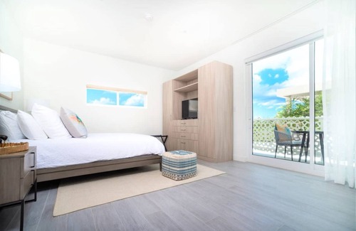 Seven Mile Beach Apartment | Apartment ∙ 2 guests