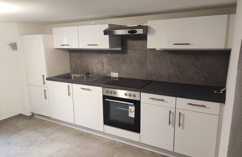 Obersackingen Apartment | Apartment '2' with Balcony and Wi-Fi