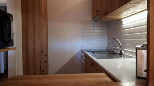 Lens Apartment | Apartment 24 Hotel Etrier pool & spa