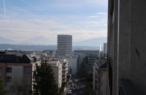 Petit-Saconnex / Servette Apartment | Apartment ∙ 3 bedrooms ∙ 6 guests