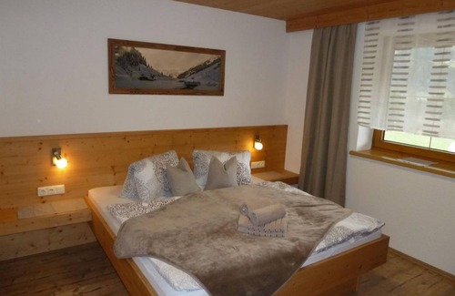 Kaltenbach Apartment | Apartment ∙ 3 guests