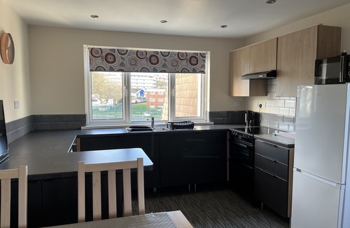 Paignton Apartment | Apartment 3 The Loft - Bright, Airy with 3 bedrooms & Amazing Bay Views