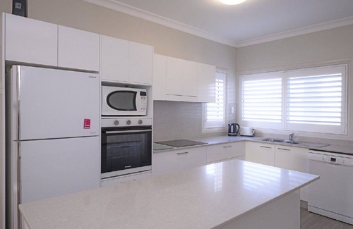 Old Bar Apartment | Apartment 31@ The Meridian
