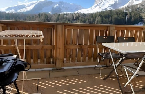 Saint-Etienne-en-Devoluy Apartment | Apartment 4-6 persons, secured residence, elevator, breathtaking view!