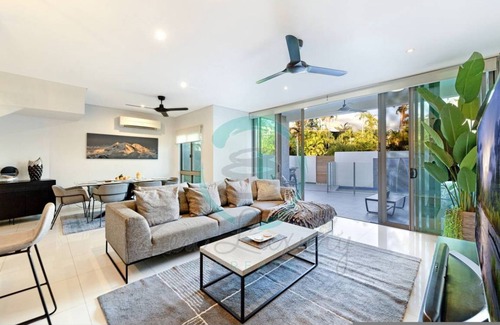 Fannie Bay Apartment | Apartment ∙ 4 bedrooms ∙ 8 guests