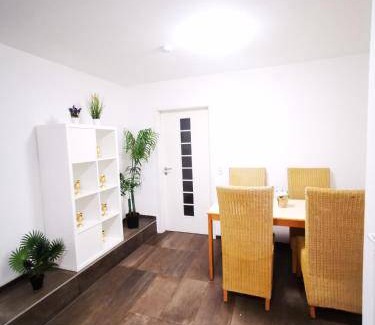 Verden Apartment | Apartment ∙ 4 bedrooms ∙ 8 guests