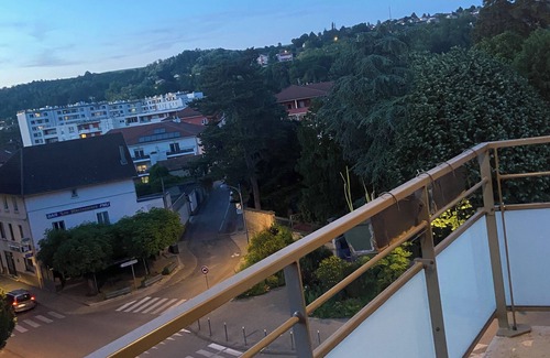 Bourgoin-Jallieu Apartment | Apartment 85m2 short term rental 1 month 2 months 3 months max available