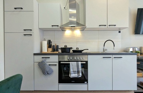 Cottbus Apartment | Apartment 'Altstadt-oase' with Wi-Fi