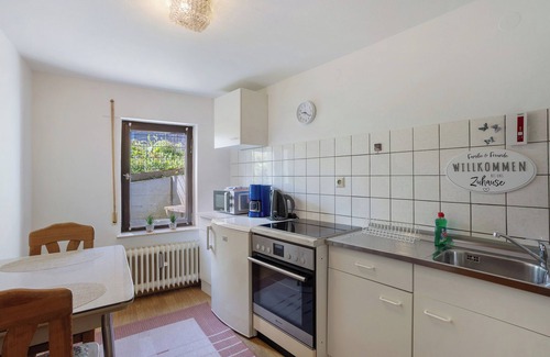 Brilon Apartment | Apartment 'Alwine Schulte' with Wi-Fi