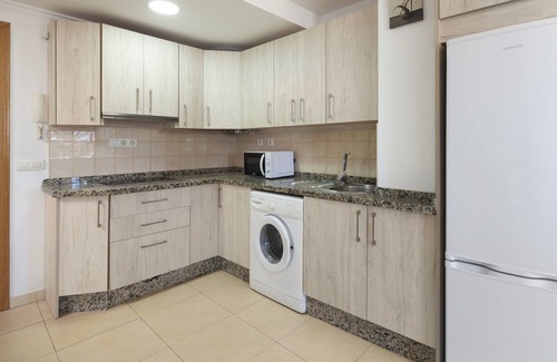 La Cala del Moral Apartment | Apartment 'Apartamento La Cala' with Sea View, Wi-Fi and Air Conditioning