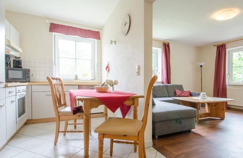 Schillsdorf Apartment | Apartment/apartment 1, shower, WC - Ferienhof Kirschenholz