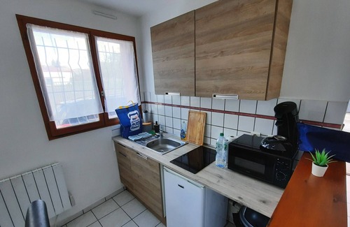 Maubeuge Apartment | Apartment-Apartment-Ensuite with Bath