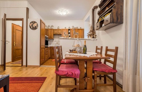 Mortaso Apartment | Apartment 'Appartamento Collini' with Mountain View and Wi-Fi