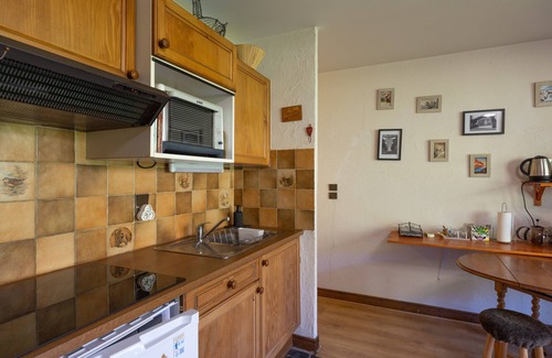 Cordon Apartment | Apartment 'Appartement Style Chalet' with Balcony and Wi-Fi