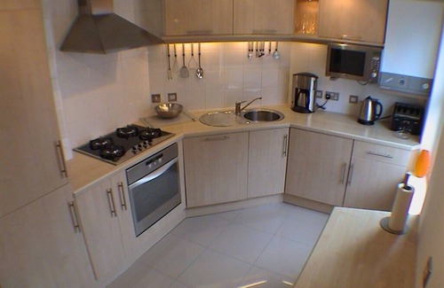 Crewe Apartment | Apartment at Earle House Serviced Apartments