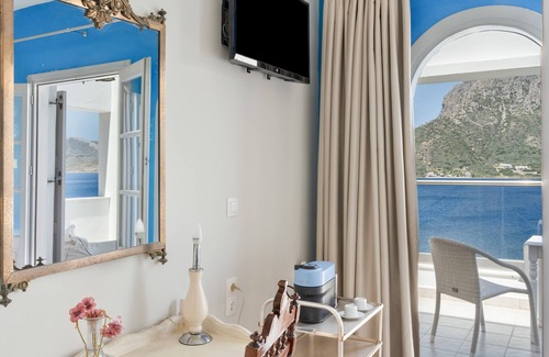 Massouri Apartment | Apartment 'Athena' with Sea View Terrace, Private Terrace, Wi-Fi and Air Conditioning