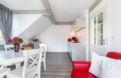 Ostersiel Apartment | Apartment 'Atlanta Pur 205' with Shared Terrace, Private Garden and Wi-Fi