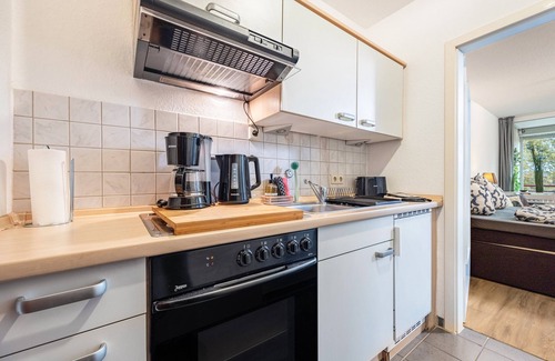 Region Hannover District Apartment | Apartment 'Backbordkajüte' with Balcony and Wi-Fi