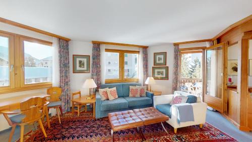 Zuoz Apartment | Apartment Belvair 39