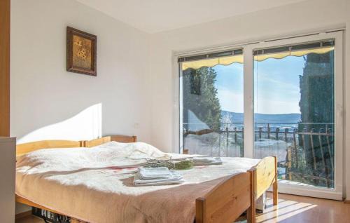 Ankaran Apartment | Apartment between the vineyard