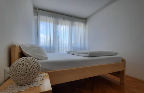 Mukinje Apartment | Apartment Black River