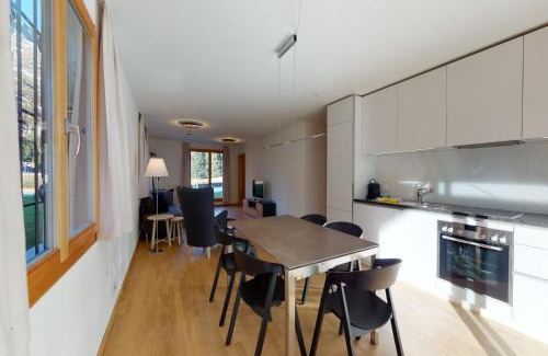 Maloja Apartment | Apartment Blaunca