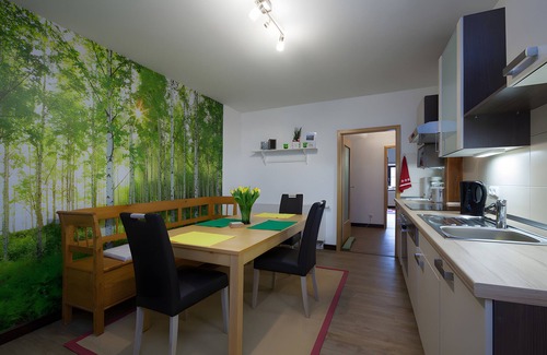 Meinerzhagen Apartment | Apartment 'Blomberg' with Shared Terrace and Wi-Fi