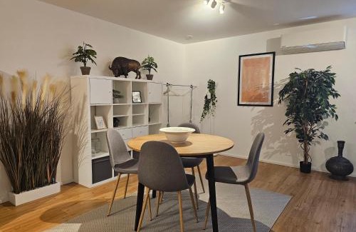 Pfrondorf Apartment | Apartment Bolberg Rückzugsort, Yoga-Zimmer, Büro, Hobbyküche