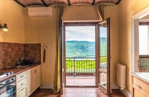 Villa Santa Maria Apartment | Apartment Bomba vista lago 8 by Interhome