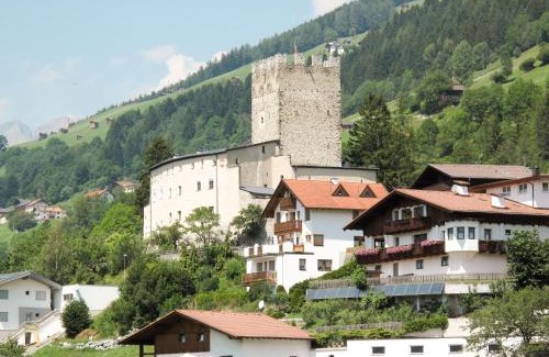 Fliess Apartment | Apartment Burg Biedenegg- Pach by Interhome