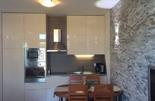 Medulin Apartment | Apartment by the sea with Mediterranean garden and barbecue area